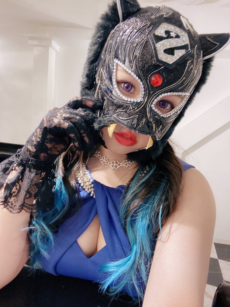 遂に私の個人写真集🐯🖤 大人になった私を… ハイスピードチャンピオン