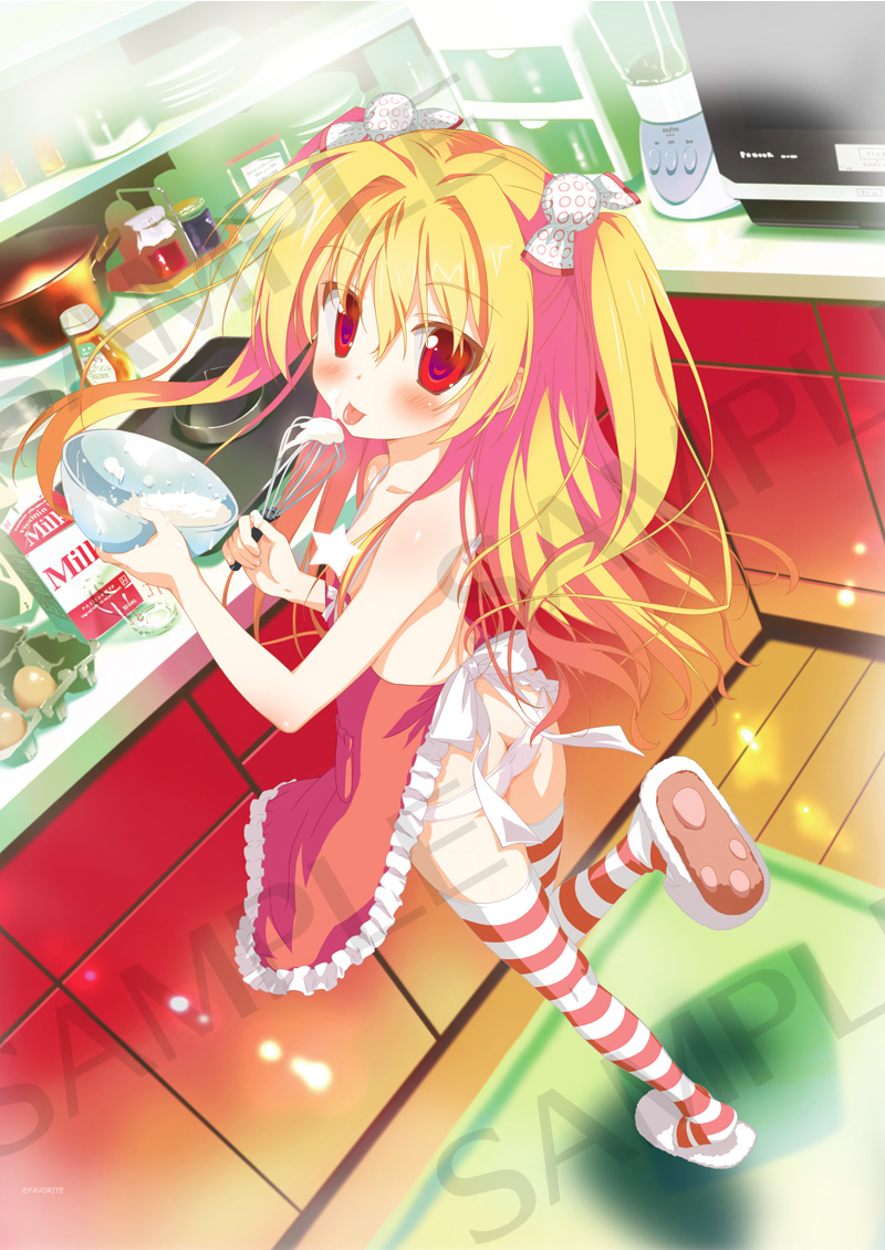 グッズ紹介】二階堂真紅 B1タペストリー メイドver／エプロンver