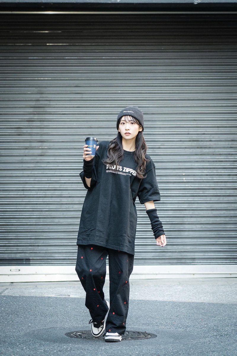 🌸本日22:00からグッズ販売🌸 ・2ndワンマングッズ ・1stワンマン