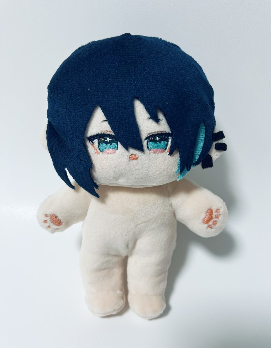 黛のぬい2体目できた〜❕❕ちょっとむちむちになった🫶 今尻尾だけ付い