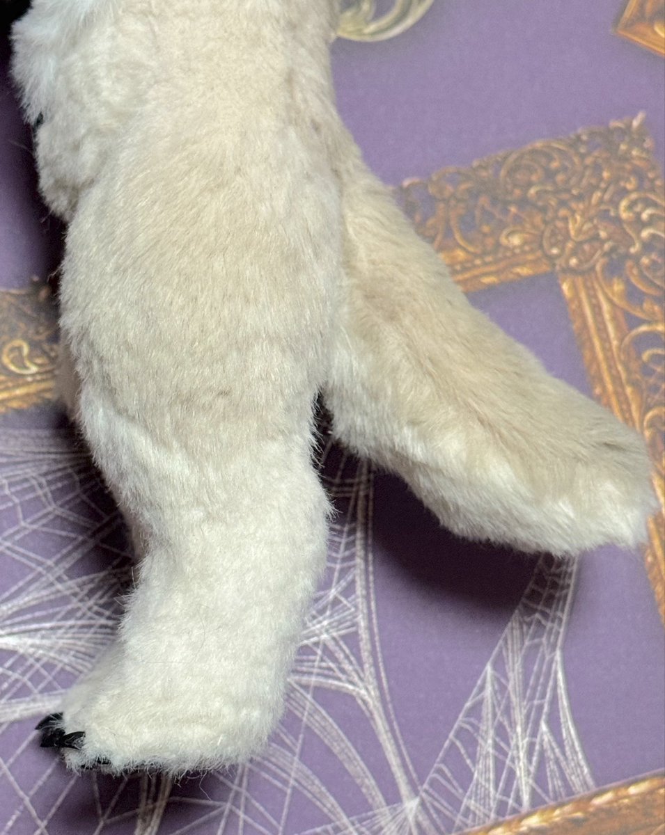 狼男のぬいぐるみの型紙と作り方』に口輪の作り方を追加しました🐺