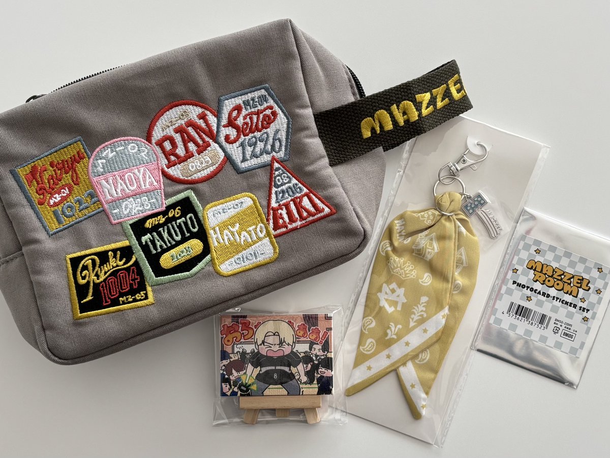 まぜべやグッズ届いた！ バンダナキーホルダー可愛い😍鍵付きなのが