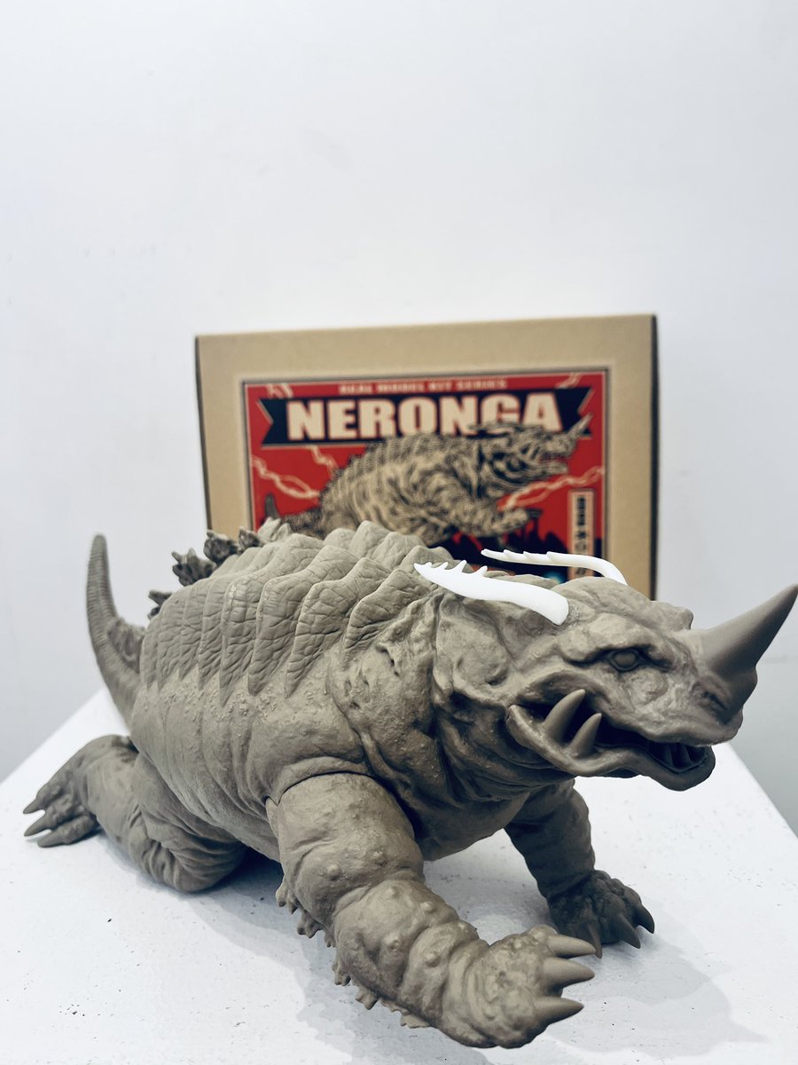 お知らせ】 #ビリケン商会 の2025年の新アイテム・透明怪獣ネロンガ