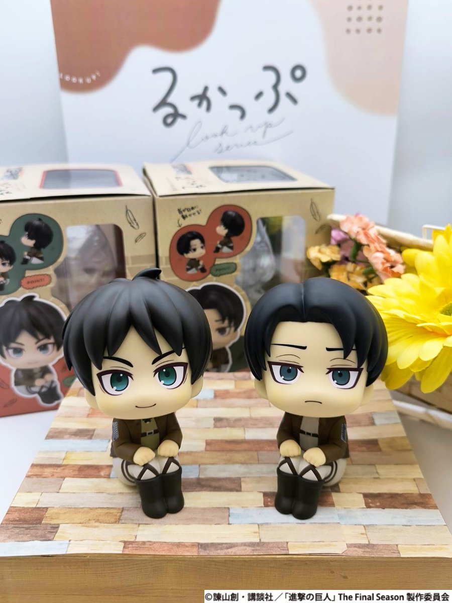 進撃の巨人】 ／ 📣 本日出荷！ ＼ ||◤ ◥|| 見上げる見守る #るかっ