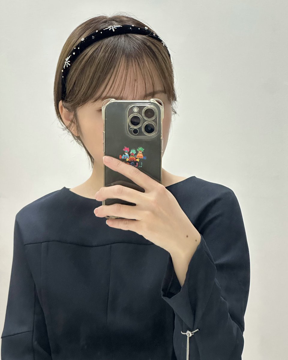 髪型別カチューシャ着用イメージ。 ロング×スリム セミロング×スリム