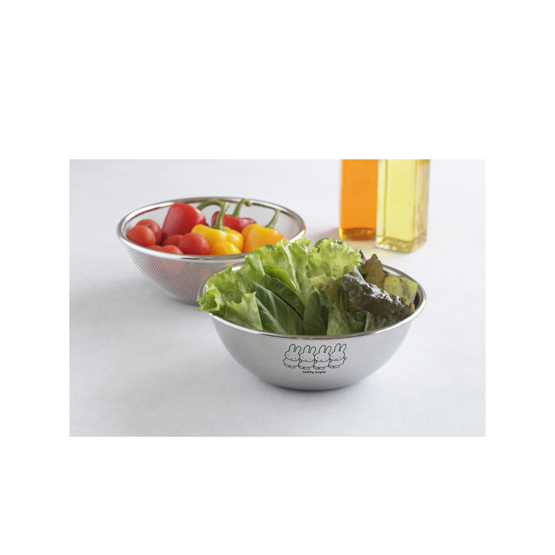 ○1月1日(木/祝)発売 miffy style限定ステンレスグッズ○ 人気の