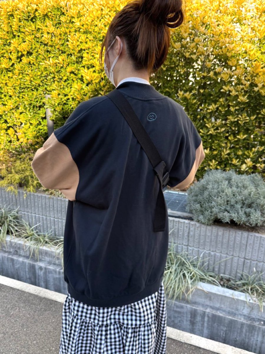 燃え月ター ブルゾン デカです⸜💛⸝ aikoの着画ナミだったのと、結構