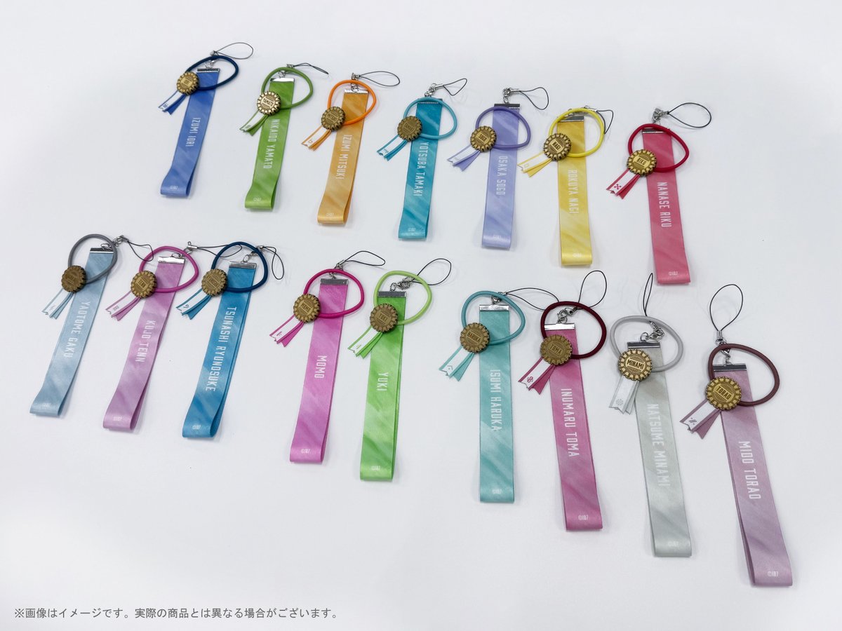 イベントグッズ紹介】 ペンライトアクセサリー 各￥1,500（税込） ペン