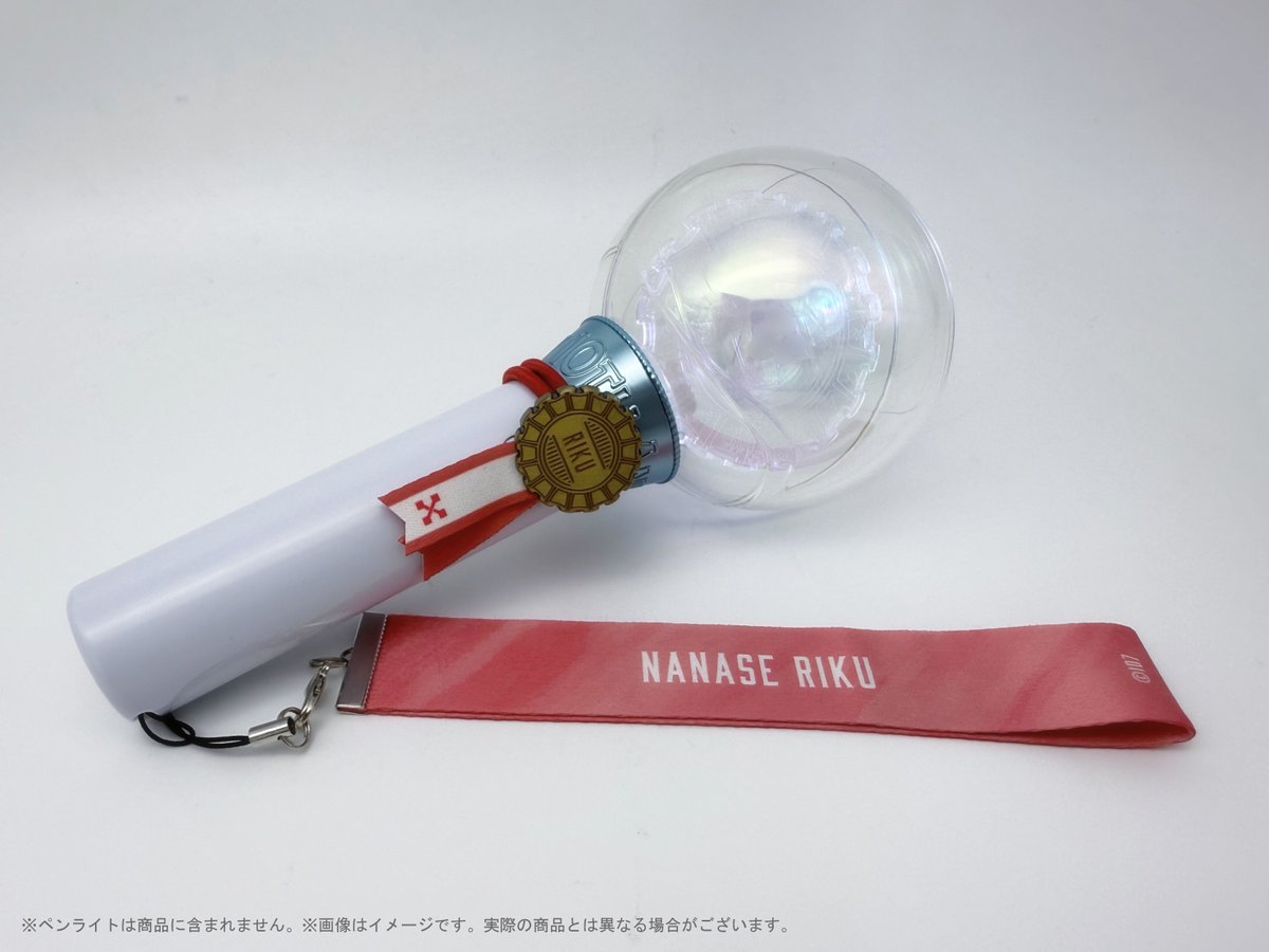 イベントグッズ紹介】 ペンライトアクセサリー 各￥1,500（税込） ペン