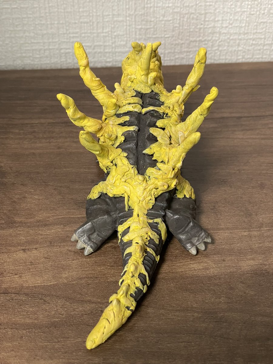 古代粘菌怪獣エドマフィラ リペイント＋改造しました パゴスを