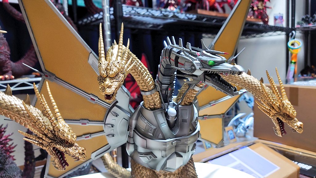 一番くじのA賞キングギドラ、B賞メカキングギドラを開封！ 当初は一回