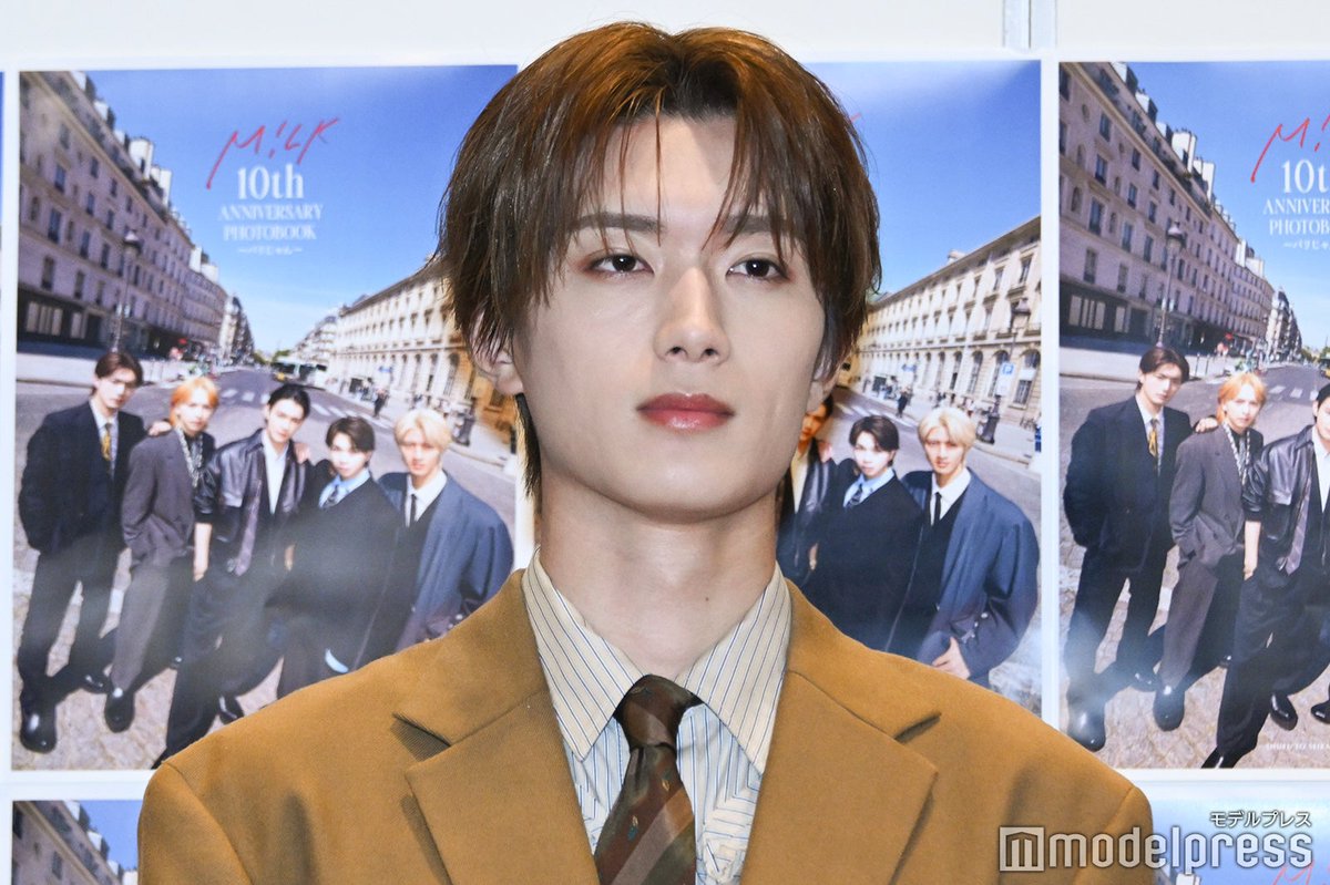 M!LK 10th ANNIVERSARY PHOTOBOOK〜パリじゃん〜」🇫🇷 取材記事を