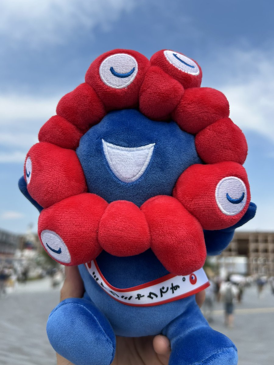 たくさんあった中でこの子だけ表情が違ったので、店員さんに聞いたら