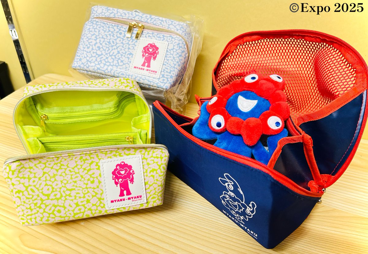 東ゲート店 MARUZEN JUNKUDO 🛍公式ライセンス商品紹介 中身が取り出し