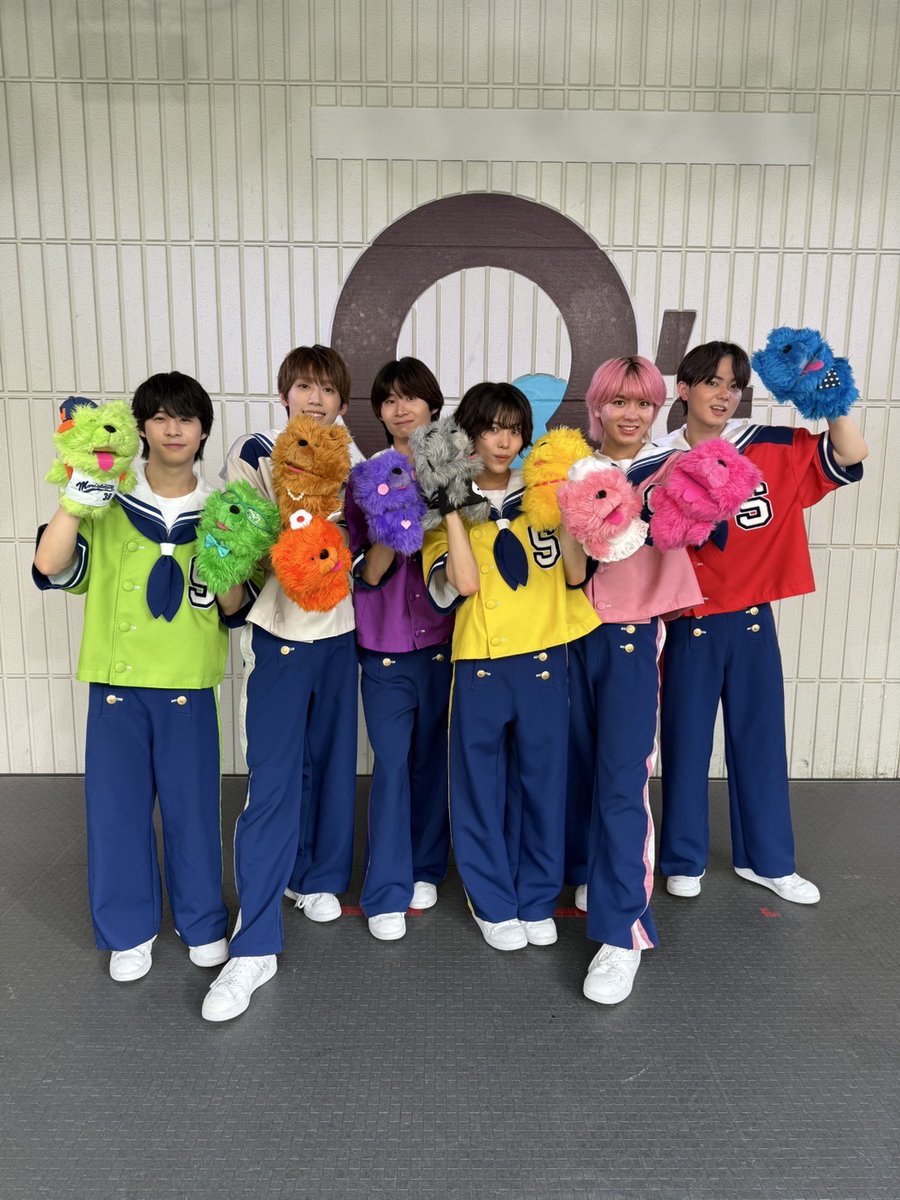 楽屋ショット】 8月13日(水)THE SUPER FRUIT メジャー1stシングル