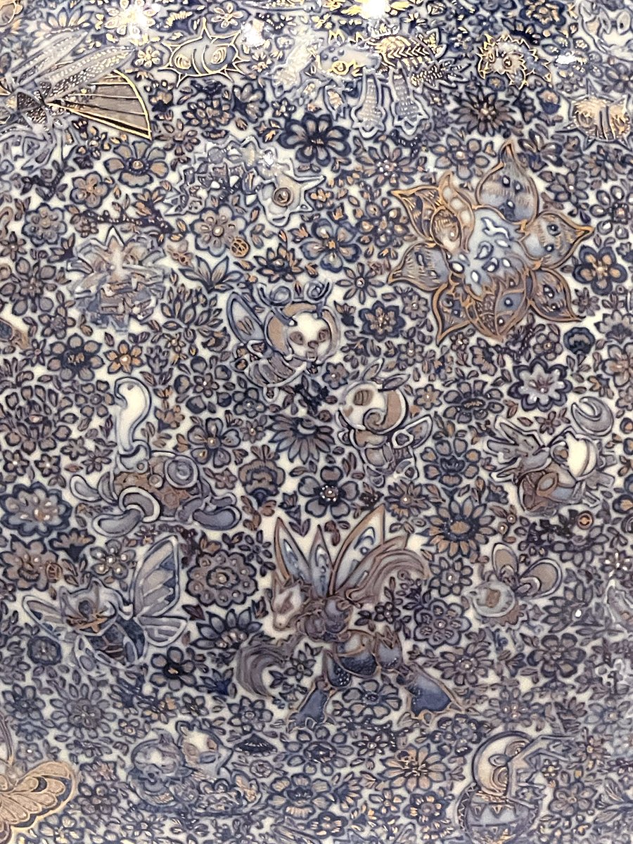 🌱🔥森羅万象ポケモン壷💧⚡️ 拡大してよーく見てみると…🔎 みなさん