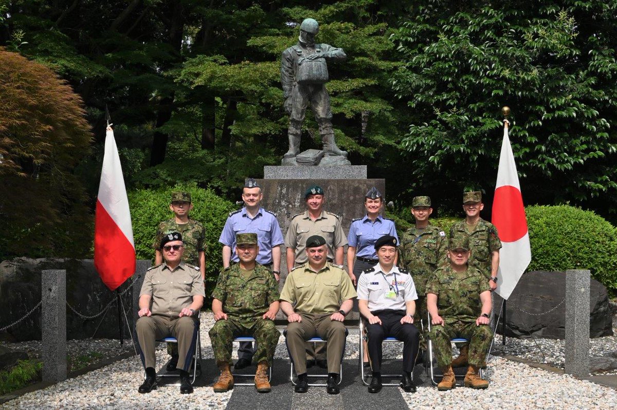 ポーランド共和国軍参謀総長の第1空挺団訪問】 #第1空挺団 は、6月20
