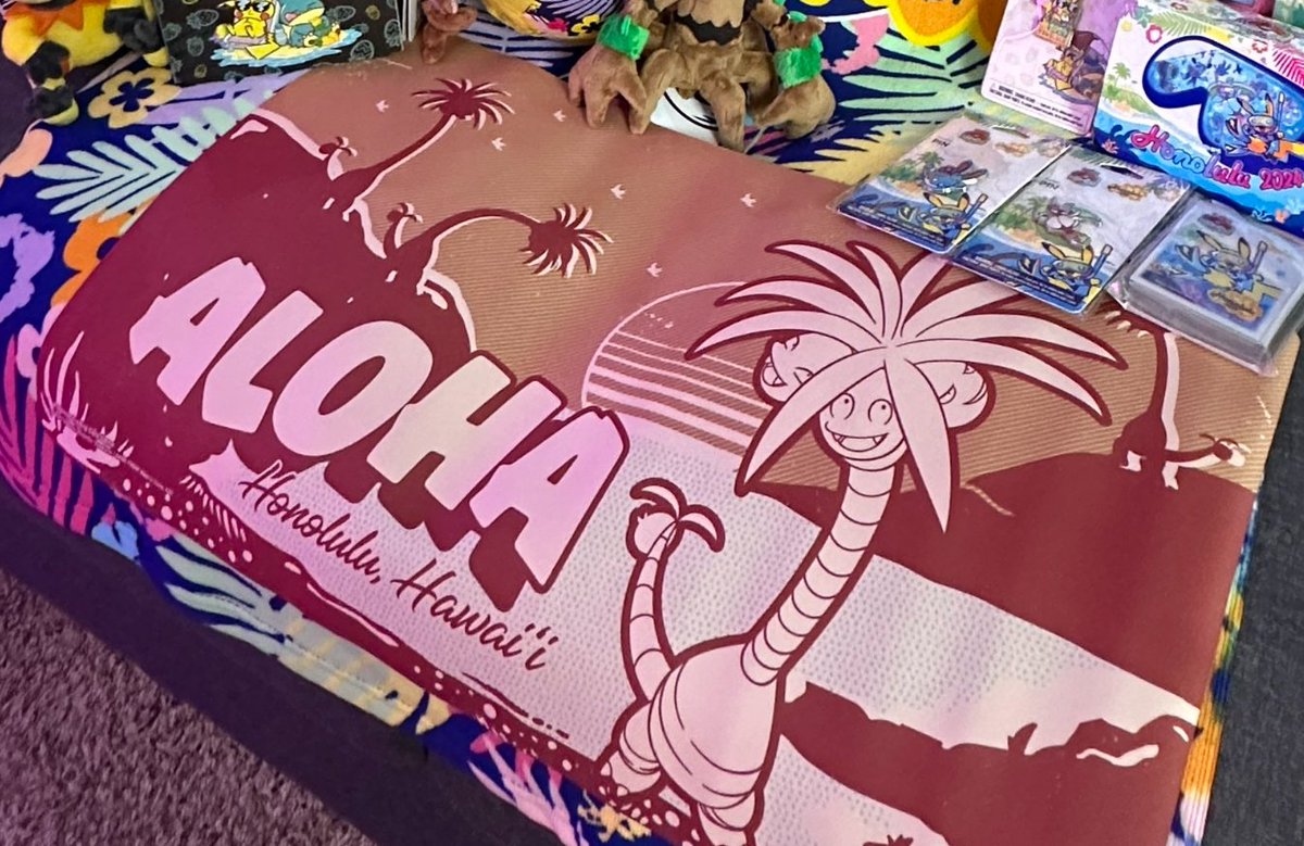 ポケモンWCS2024ホノルル限定販売のピカチュウとゴンベのプレイマット