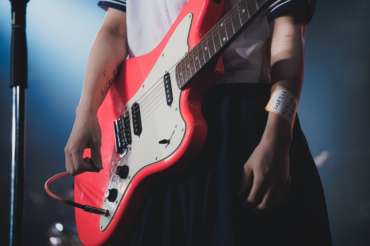 買ってよかったギター 神聖かまってちゃん の子モデルギター