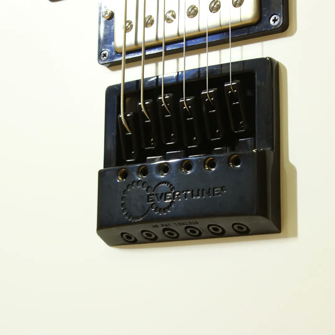 ⚡Artist News⚡ 最近Sugiさんが使ってるのはこのギター！S-622CST