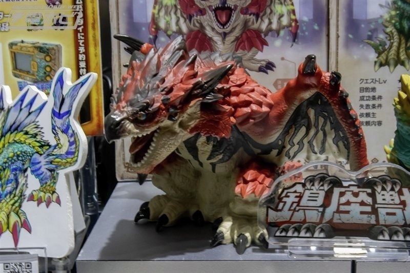 クレーンゲーム景品 フィギュア展示 「#モンスターハンター 鎮座獣