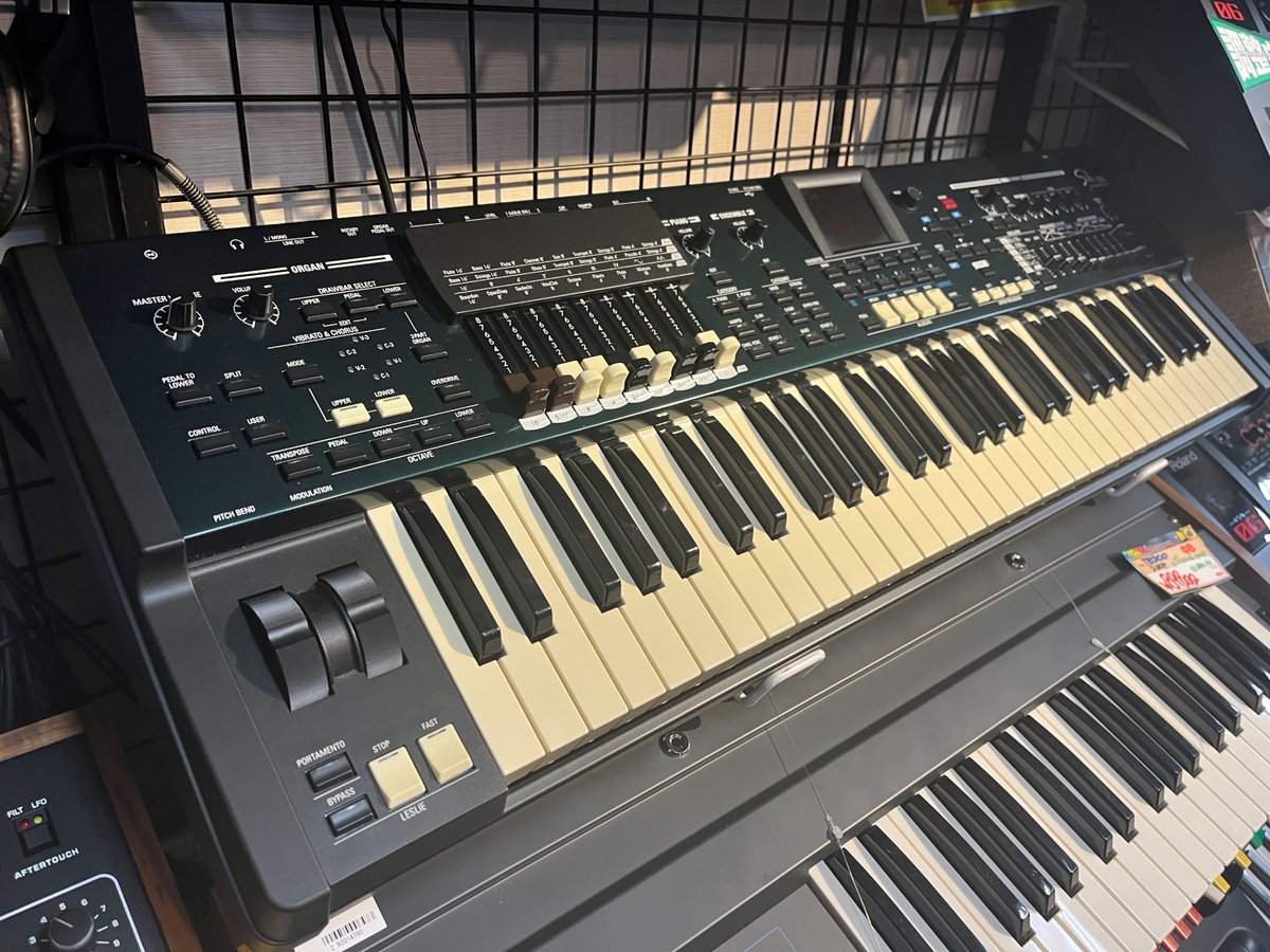 デジタルフロアー】中古新着情報 🟤Hammond SK PROの中古品の入荷です