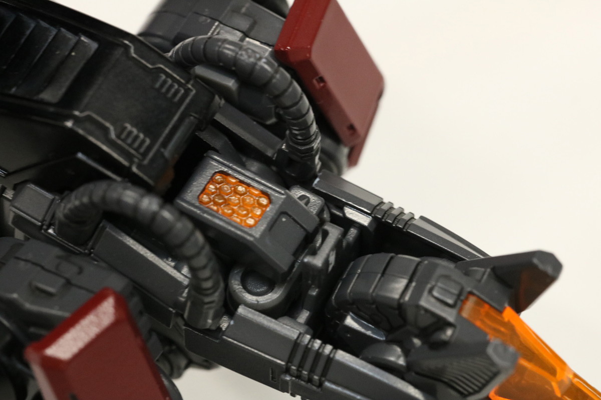 ゾイド「RMZ-007 トリニティライガー」＆「RMZ-008 コマンドウルフ