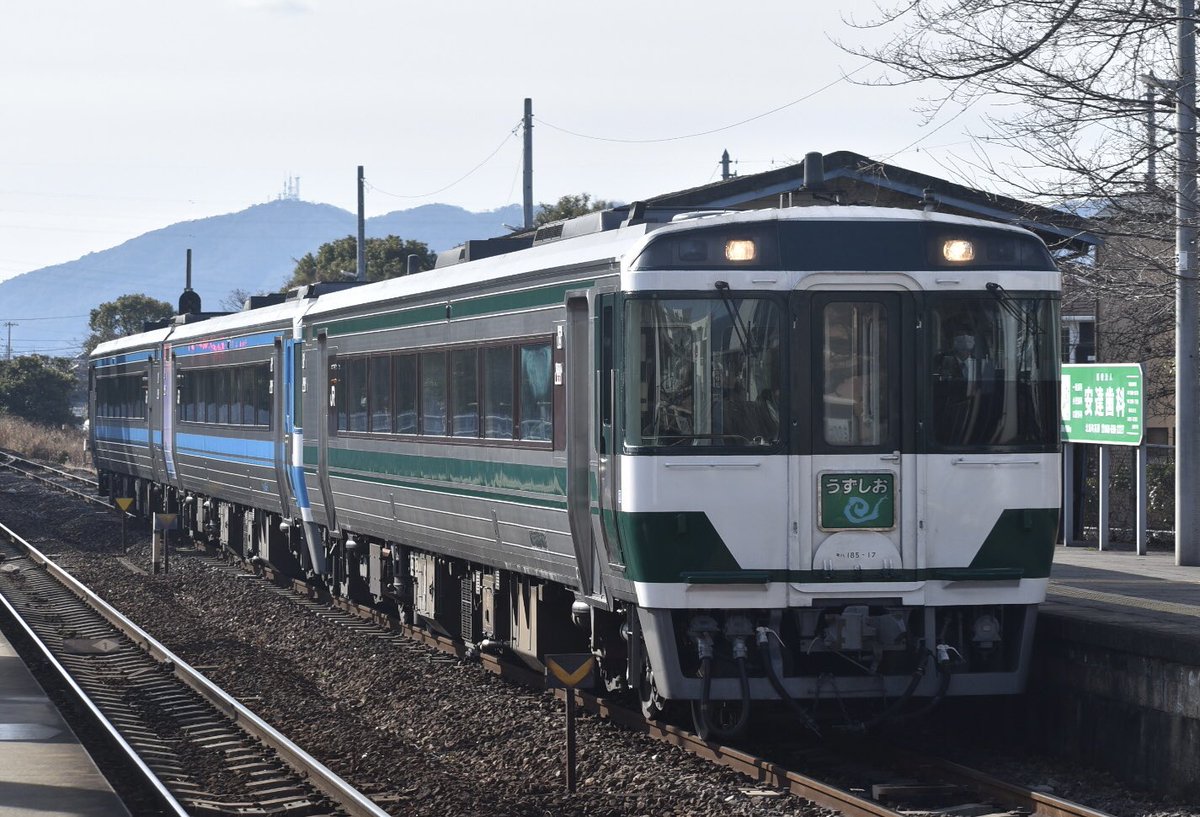 Gkin_8BXQAA6LB5.jpg?format=jpg