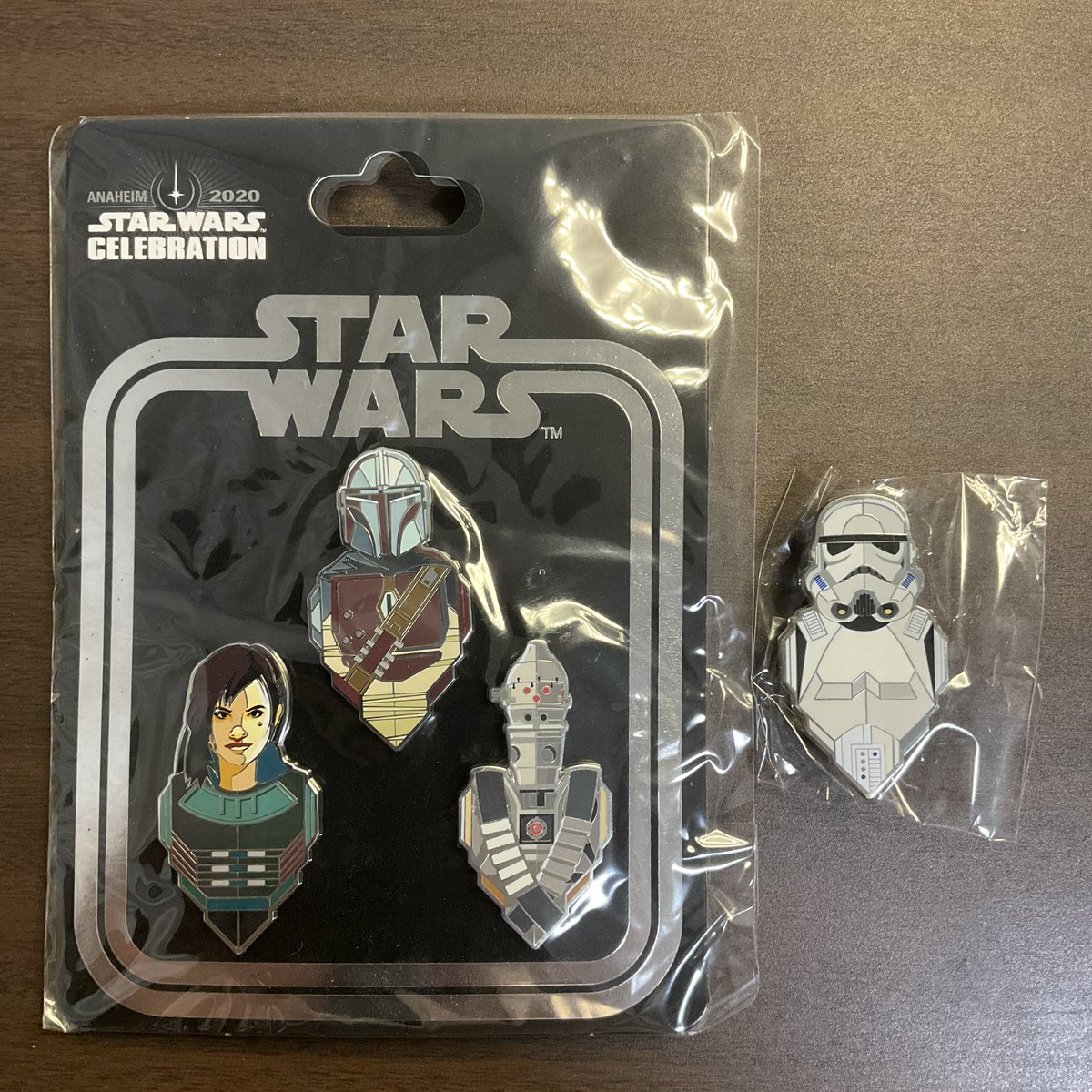 スター・ウォーズ セレブレーション ピントレーディングプログラムは