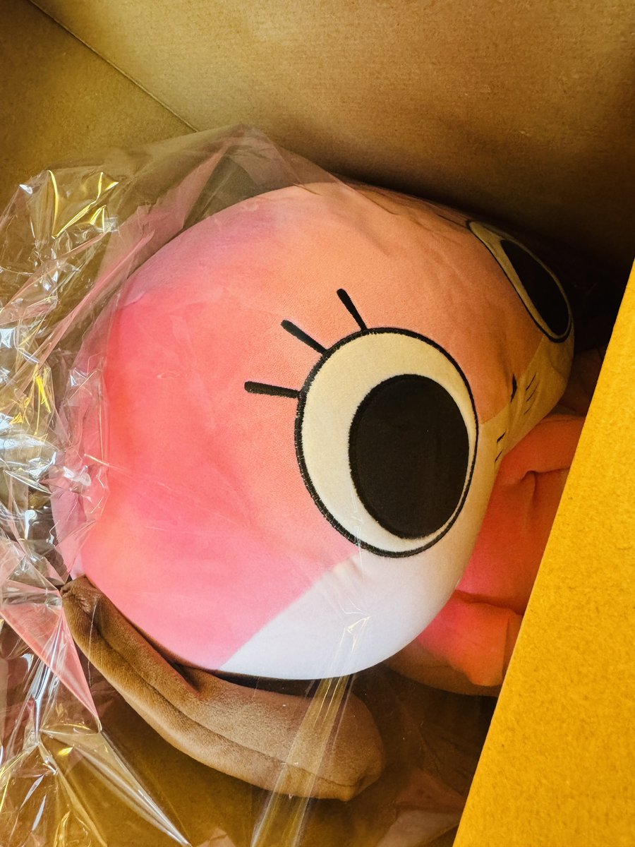 妄想代理人』SEVESKIGさんのマロミぬいぐるみをいただきました