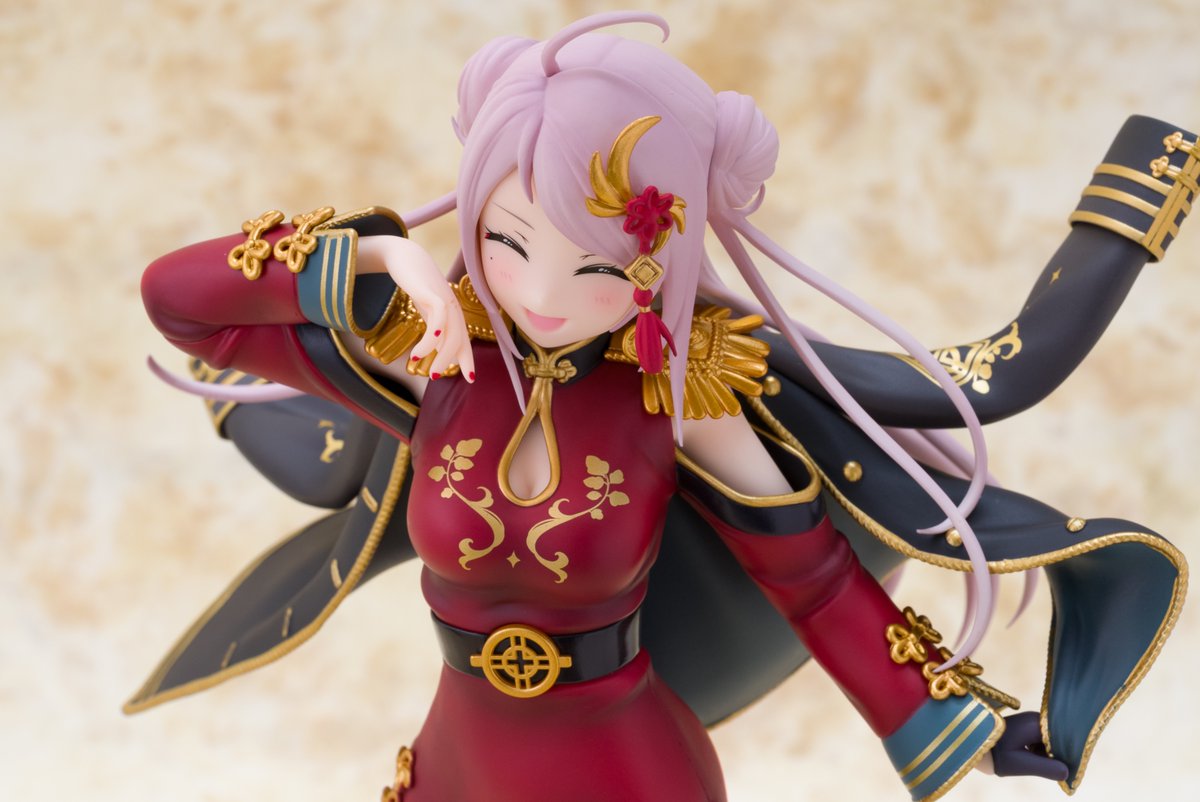 完璧な美貌と、その裏にある寂しがりで純粋な本質。 色んな魅力を持つ