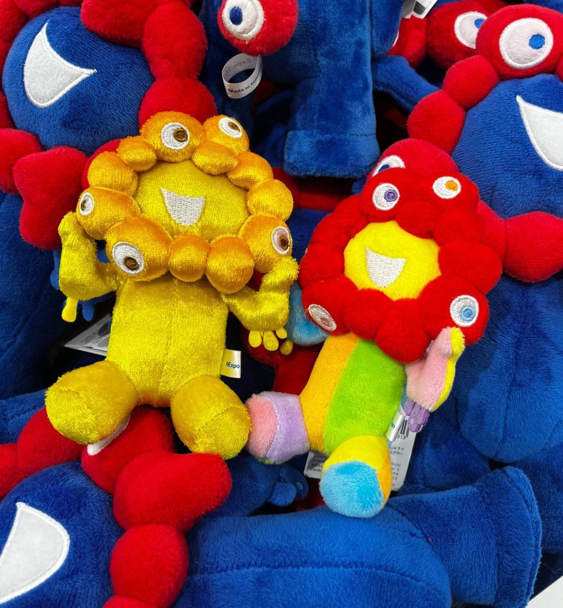 レインボーミャクミャク 大阪関西万博 ミャクミャクレインボーカラビナ