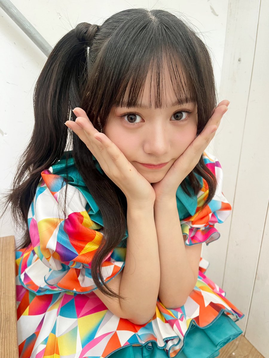 IDOL AND READ 045』本日発売🦐 #仲村悠菜 が裏表紙掲載していただい