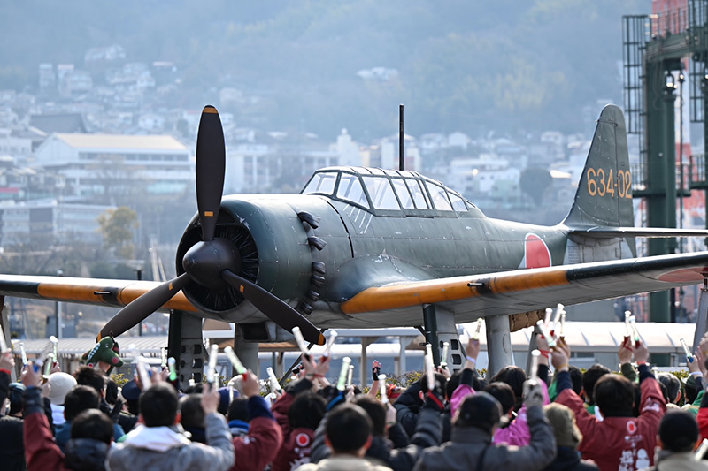 提督の皆さん、お疲れさまです！ #C2機関 は呉「瑞雲」展開除幕式を