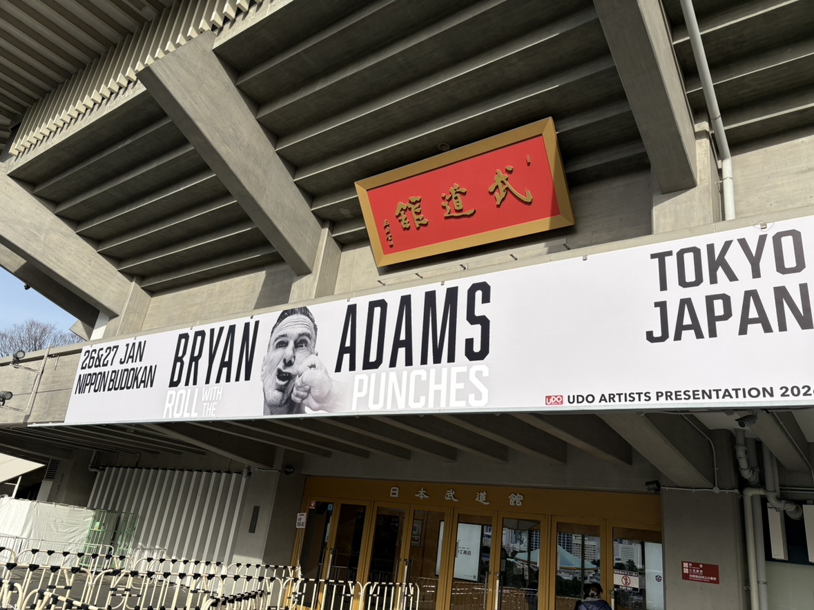 🥊TODAY🥊 #ブライアン・アダムス / #BRYANADAMS ／ ついに「ROLL WITH