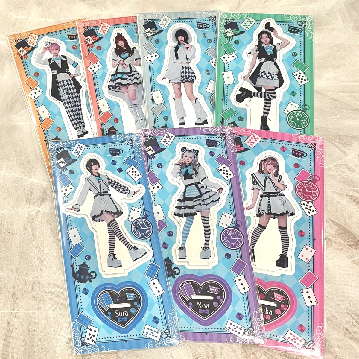 🃏『#LANDofMiRRORS 』グッズ紹介⑦🃏. ❤︎ アクリルスタンド 各2,000