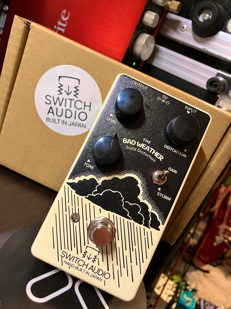 Switch Audio The BAD WEATHER Solid Distortion 早速音出し 太いけど