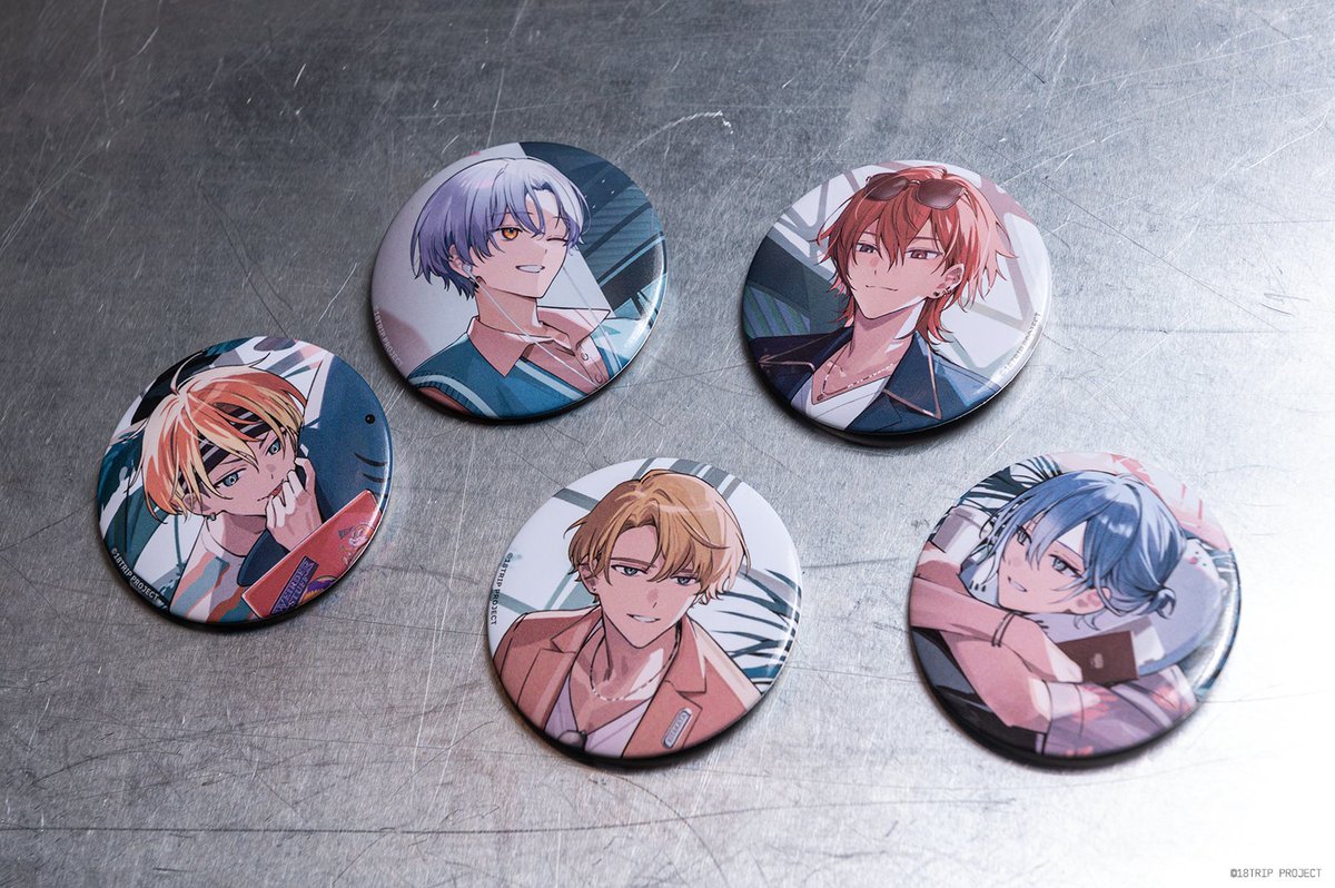 きゃにめにて予約受付中！ 18TRIP ・Good Luck 缶バッジコンプリート