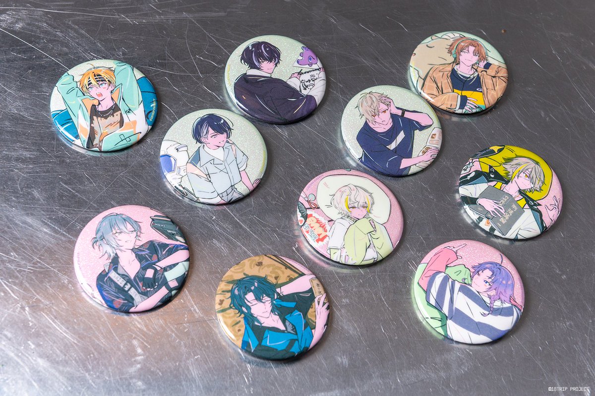 きゃにめにて予約受付中！ 18TRIP ・Good Luck 缶バッジコンプリート