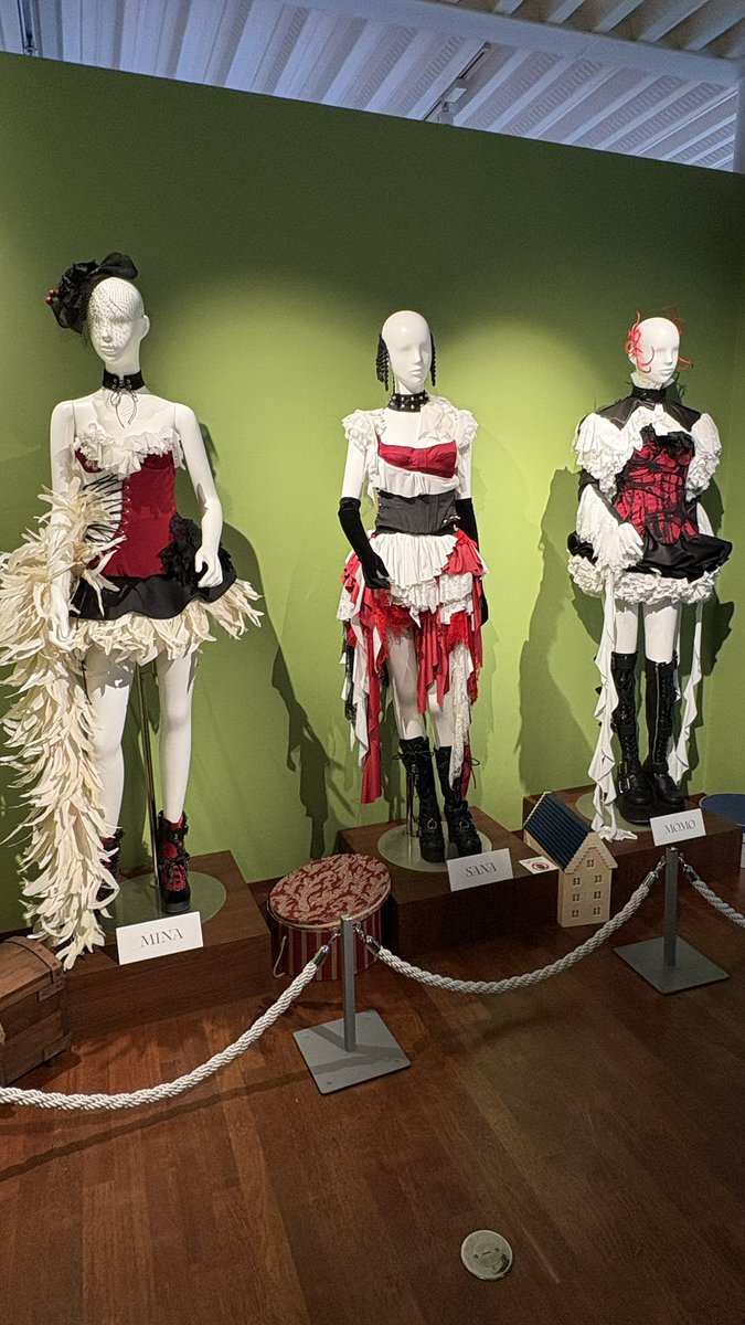 MISAMOリスパちょー綺麗でした✨️ 入場特典も中も豪華でずっと居