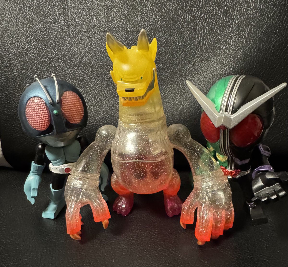 POWER KNUCKLE ソフビで知ってたTOUMAさんの仮面ライダー1000円ガチャ