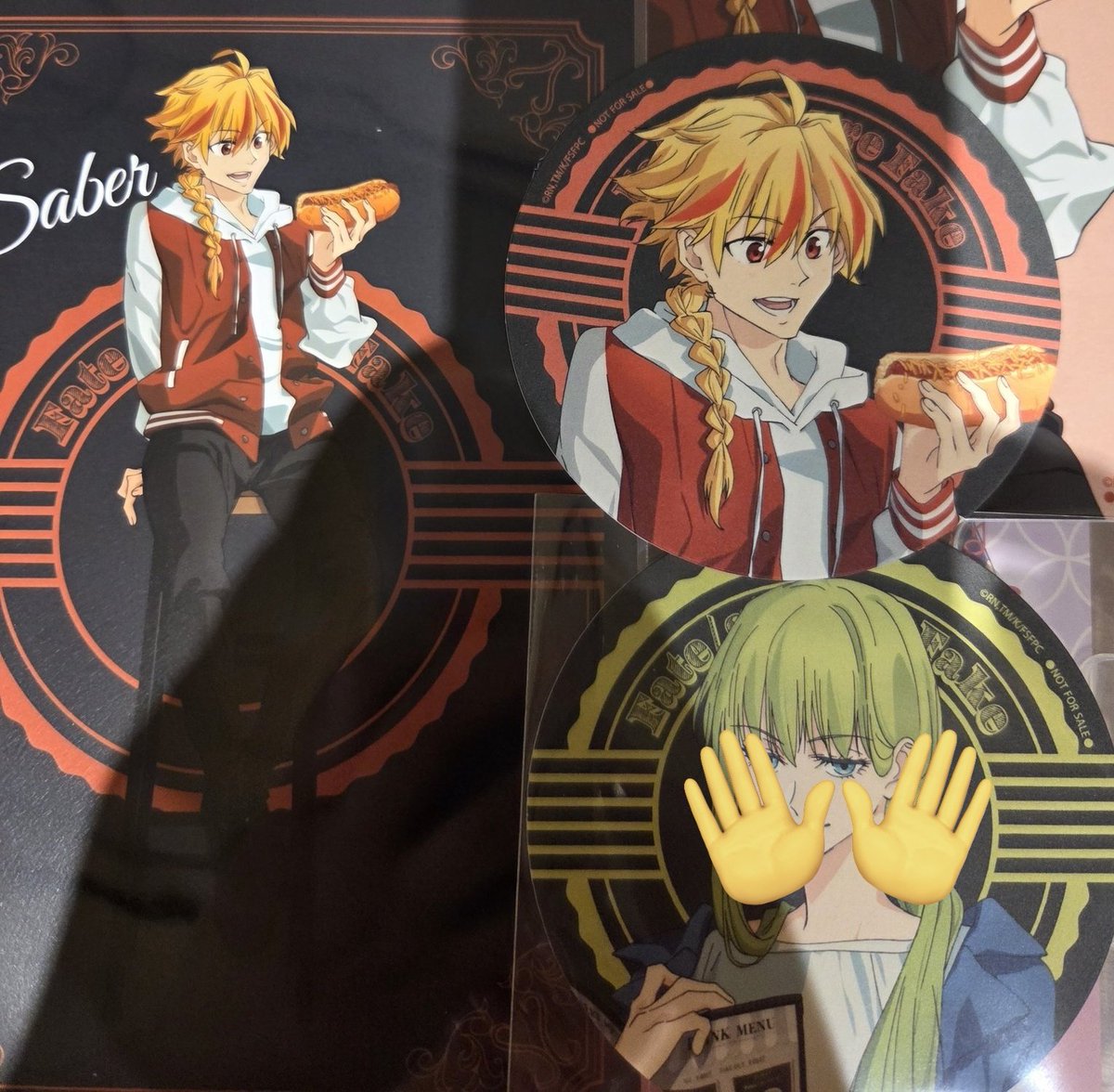 交換 譲渡】THEキャラCAFE Fate 缶バッジ クリアカード ブロマイド