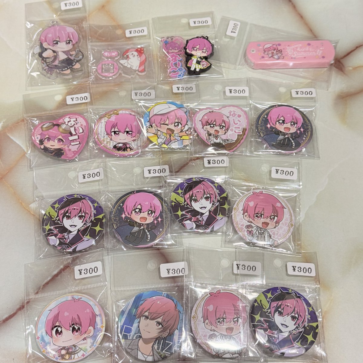 いれいす 缶バッジ ないこ などが入荷してます⭕️ #りうら #hotoke