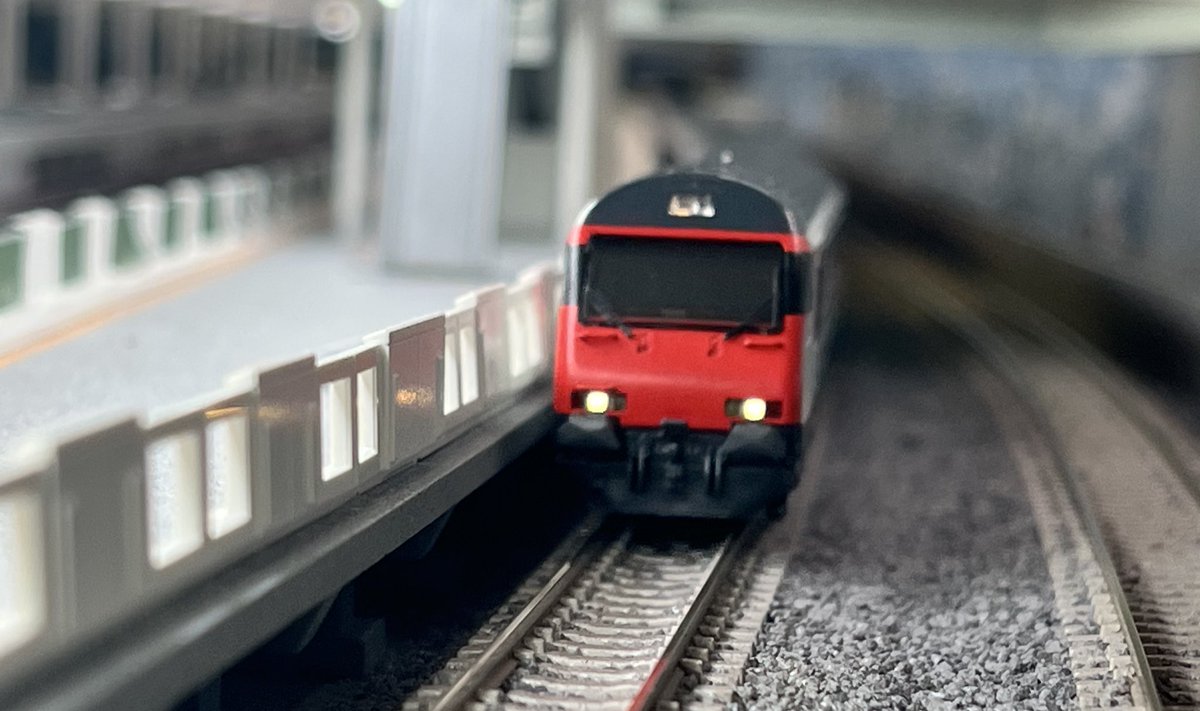 東京・はなれ3階】本日ご来店のお客様10 スイス連邦鉄道（SBB）Re460形