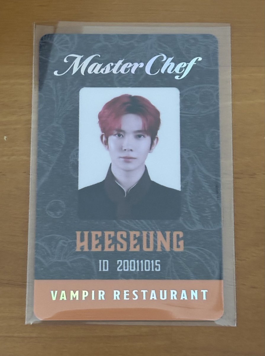 ENHYPEN WORLD SPカード シェフ エナワで当選したSPカード届きました