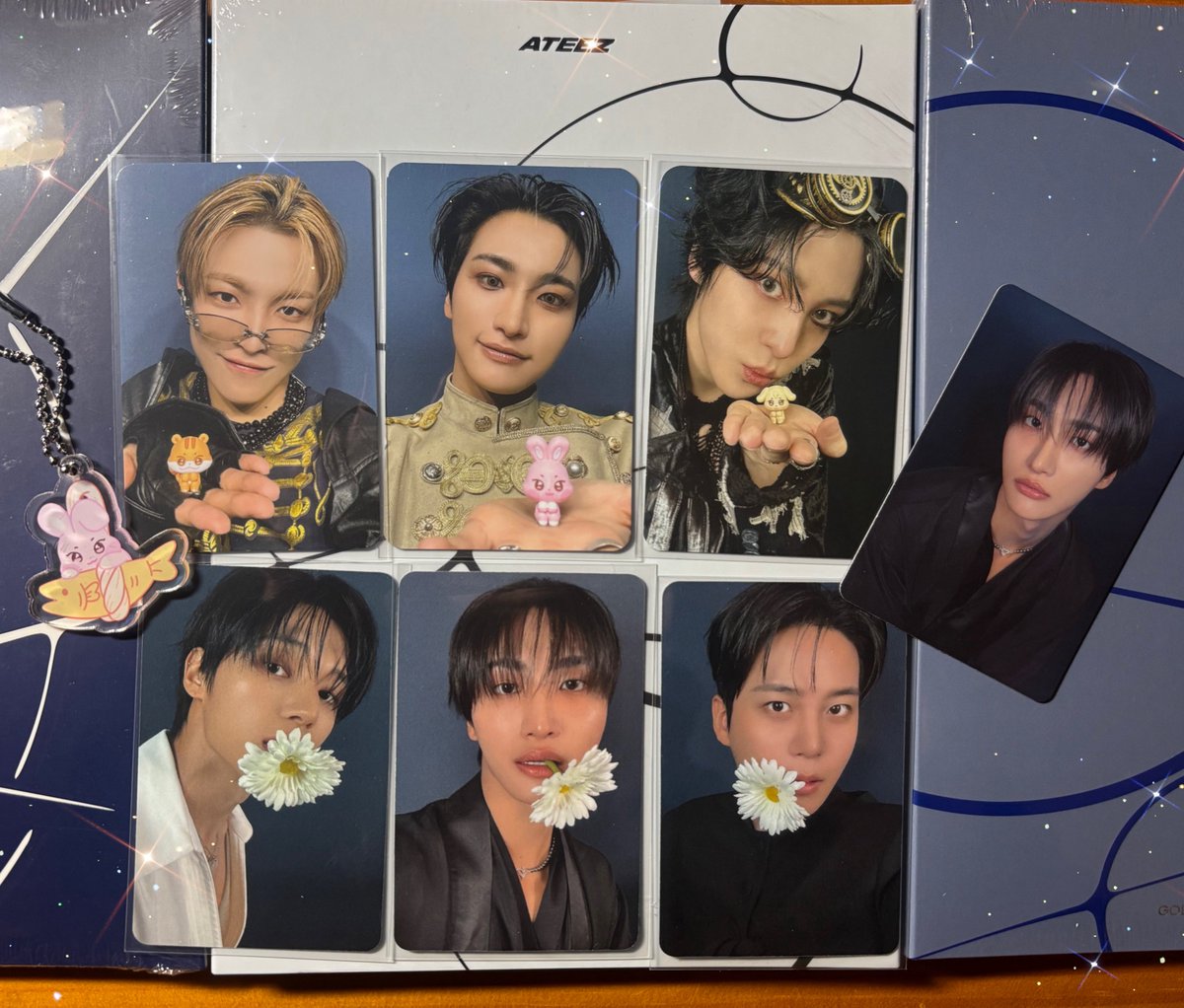 やっと私にもCDが❤️ 開封楽しみ〜🥹✨ 開運キーホルダーだっけ