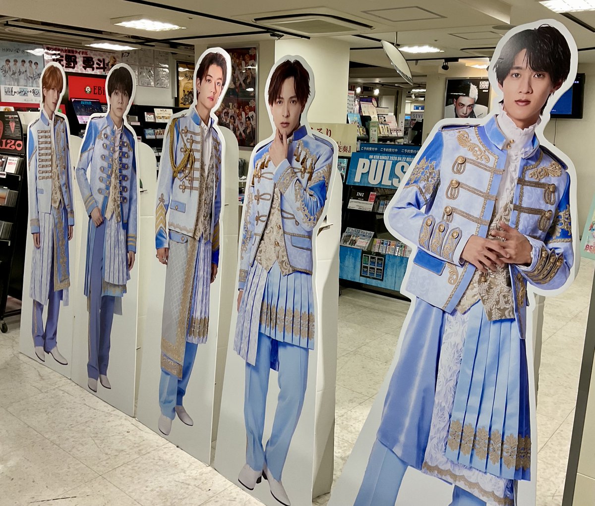 M!LK 】 ／ new single 『 爆裂愛してる / 好きすぎて滅！ 』 入荷