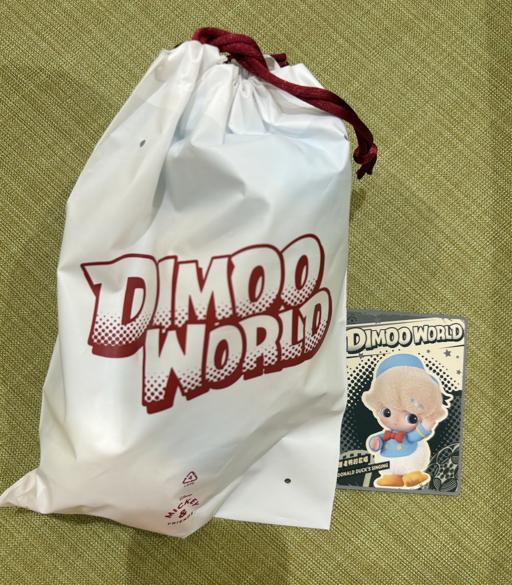 交換】 ポップマート DIMOO WORLD × DISNEY シリーズ ぬいぐるみキー