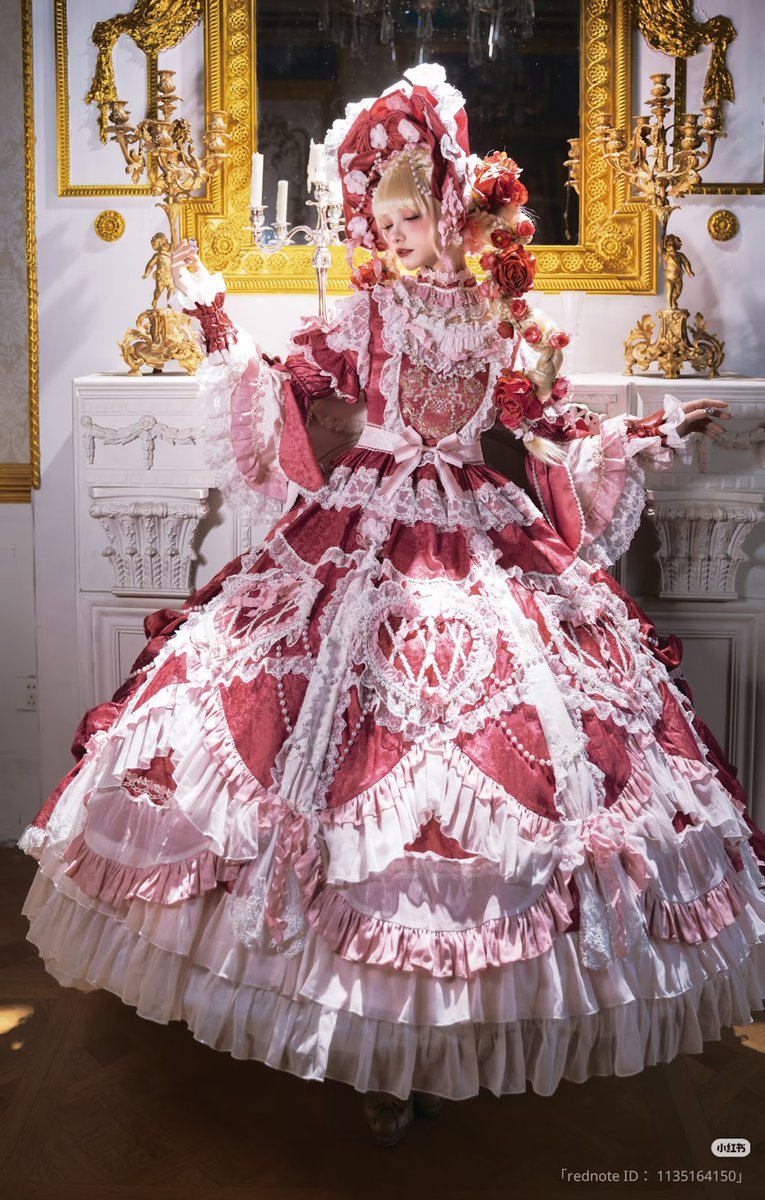 23日まで ロング丈は、圧倒的なボリューム感と重厚感で、特別な日の