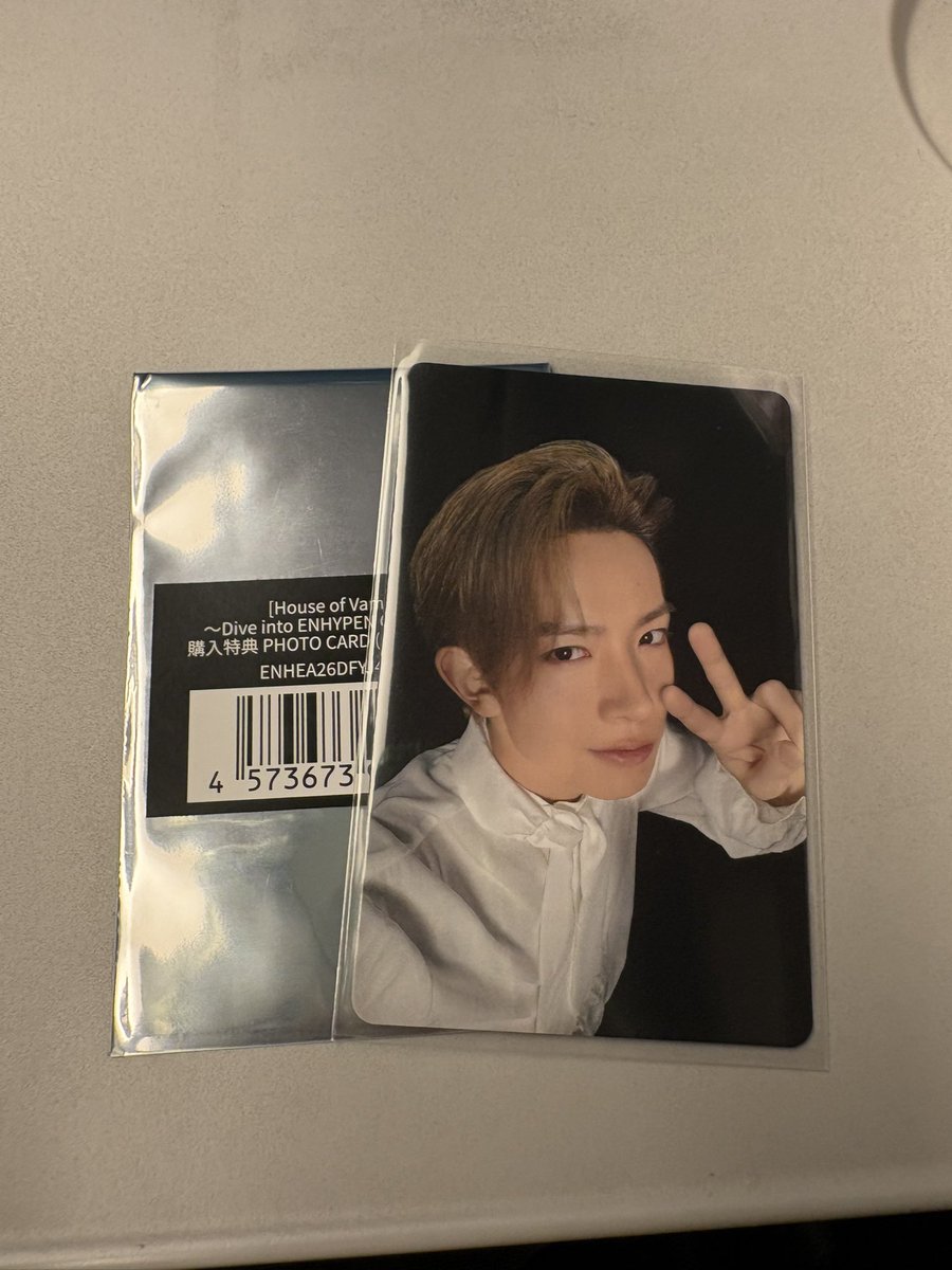 ENHYPEN ミュージアム 交換 嫉妬 入場特典 グッズ購入特典 譲 ヒスン